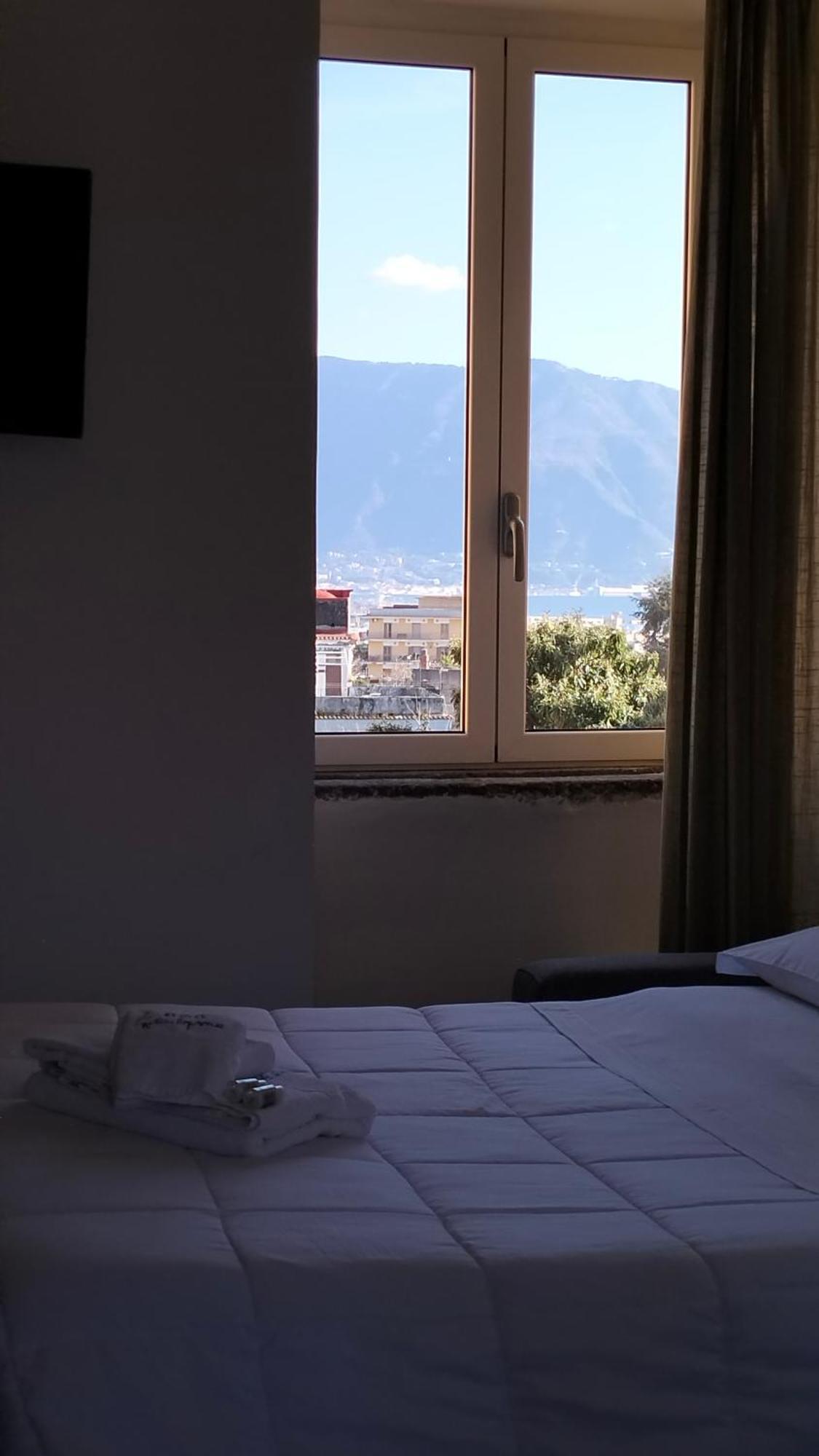 B&B Simplicity 10 Min From Pompei Boscotrecase Bagian luar foto